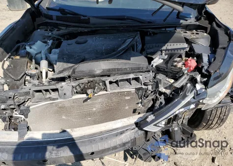 2016 Nissan Altima 2.5 из США, поврежденный, VIN 1N4AL3APXGC164878